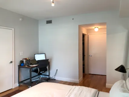 $430,000 | 90 Southwest 3rd Street, Unit 2014, Miami, FL 33130