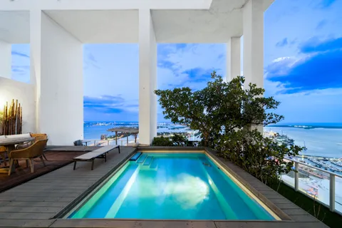 $6,750,000 | 1040 Biscayne Boulevard, Unit 4602, Miami, FL 33132