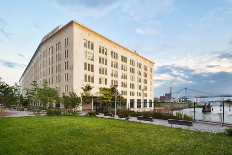 $1,295,000 | 184 Kent Avenue, Unit D519 | Williamsburg