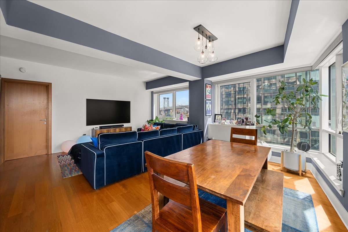 440 Kent Avenue, Unit 9D Brooklyn, NY 11249 - Photo 2 of 13 Gallery Image 2