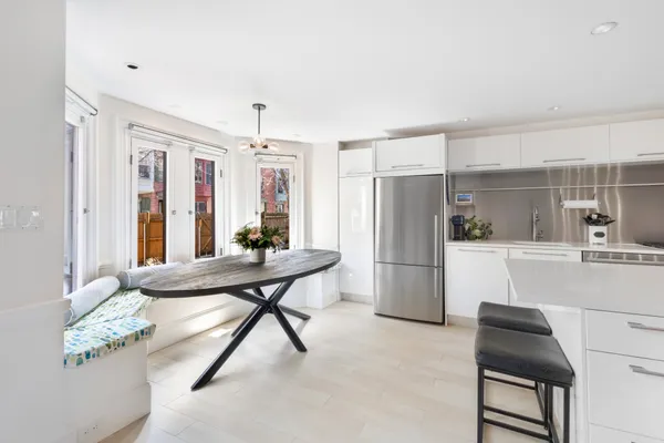 Contact Agent | 24 Dartmouth Place, Unit 24, Boston, MA 02116