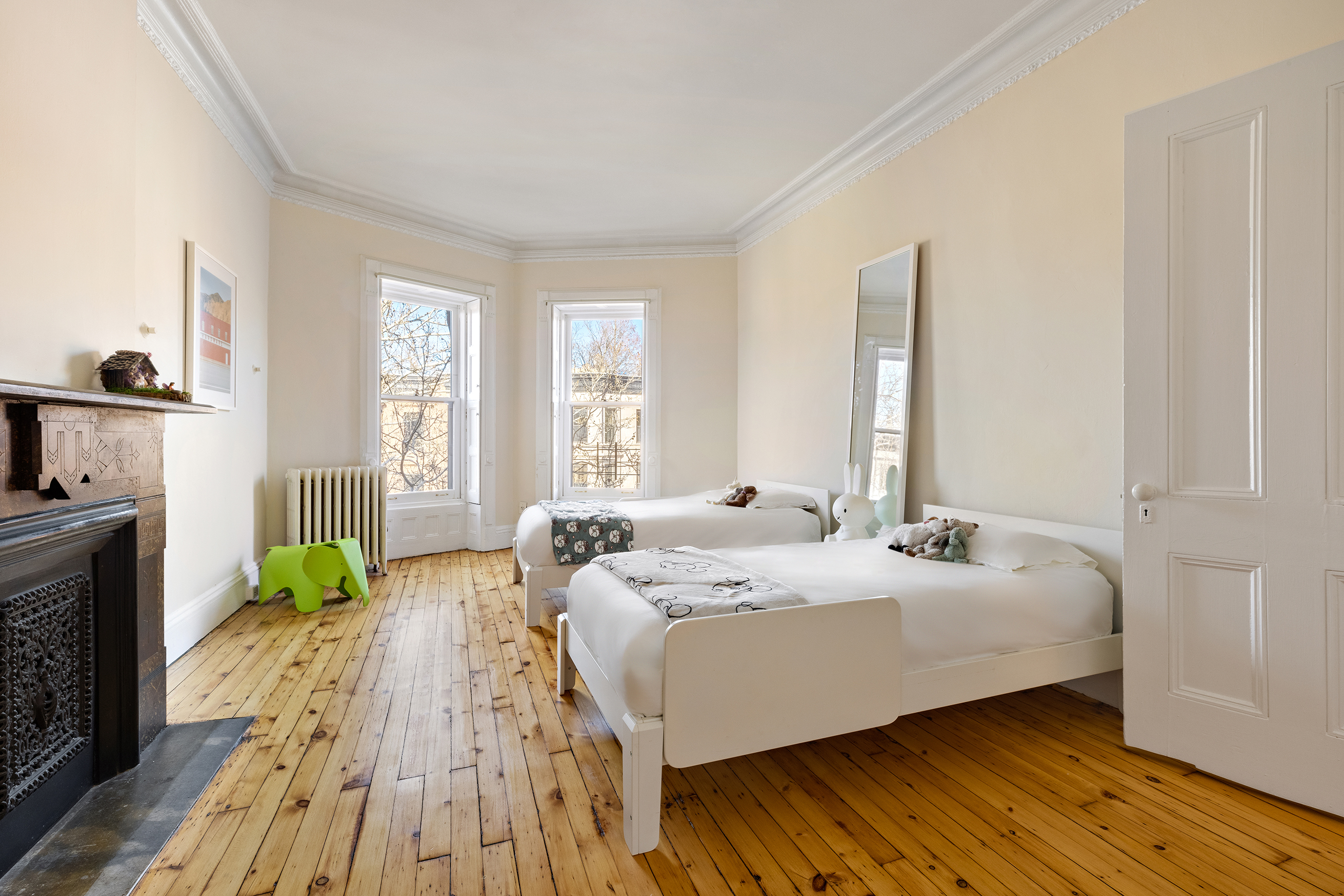 828 Union Street Brooklyn, NY 11215 - Photo 17 of 25