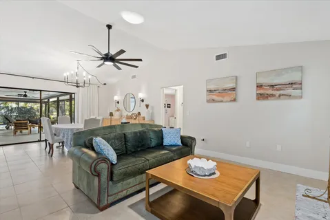 $625,000 | Wilkinson Road, Sarasota, FL 34233