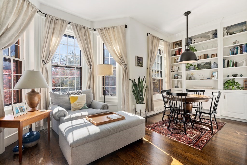 187 Warren Avenue, Unit 2 Boston, MA 02116 - Photo 5 of 11