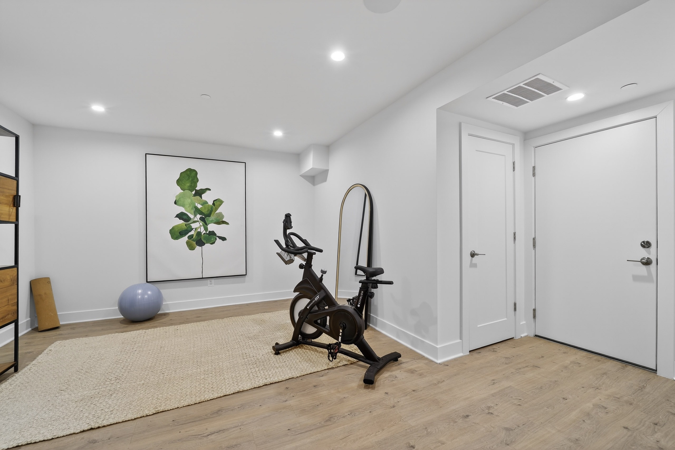 5348 Zenith Overlook Bethesda, MD 20816 - Photo 24 of 31