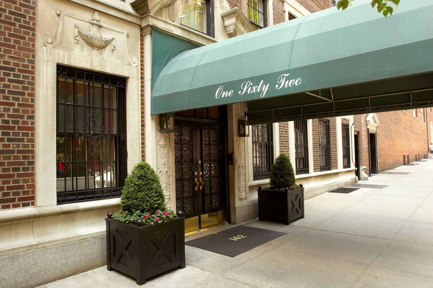 162 East 80th Street, Unit 9B Manhattan, NY 10075 - Photo 12 of 13