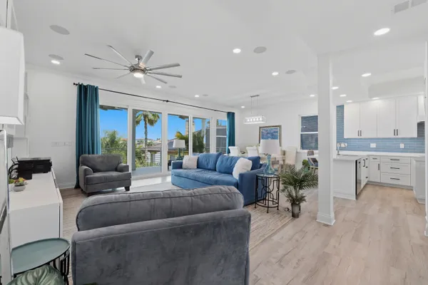 $2,350,000 | 2813 Kipps Colony Drive South, Gulfport, FL 33707