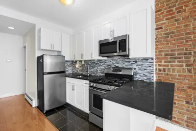 $4,000 | 67 Gates Avenue, Unit 2 | Clinton Hill