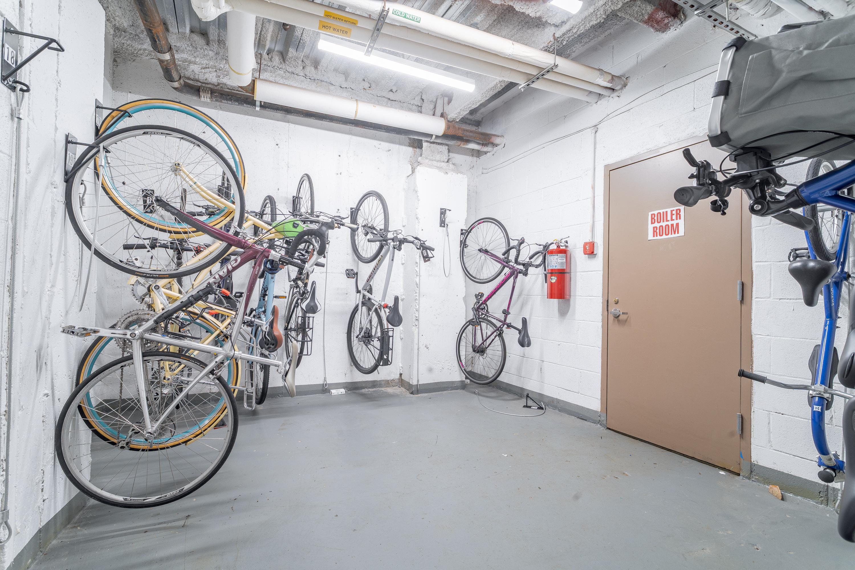 560 Carroll Street, Unit 11A Brooklyn, NY 11215 - Photo 12 of 13 a view of an bike storage