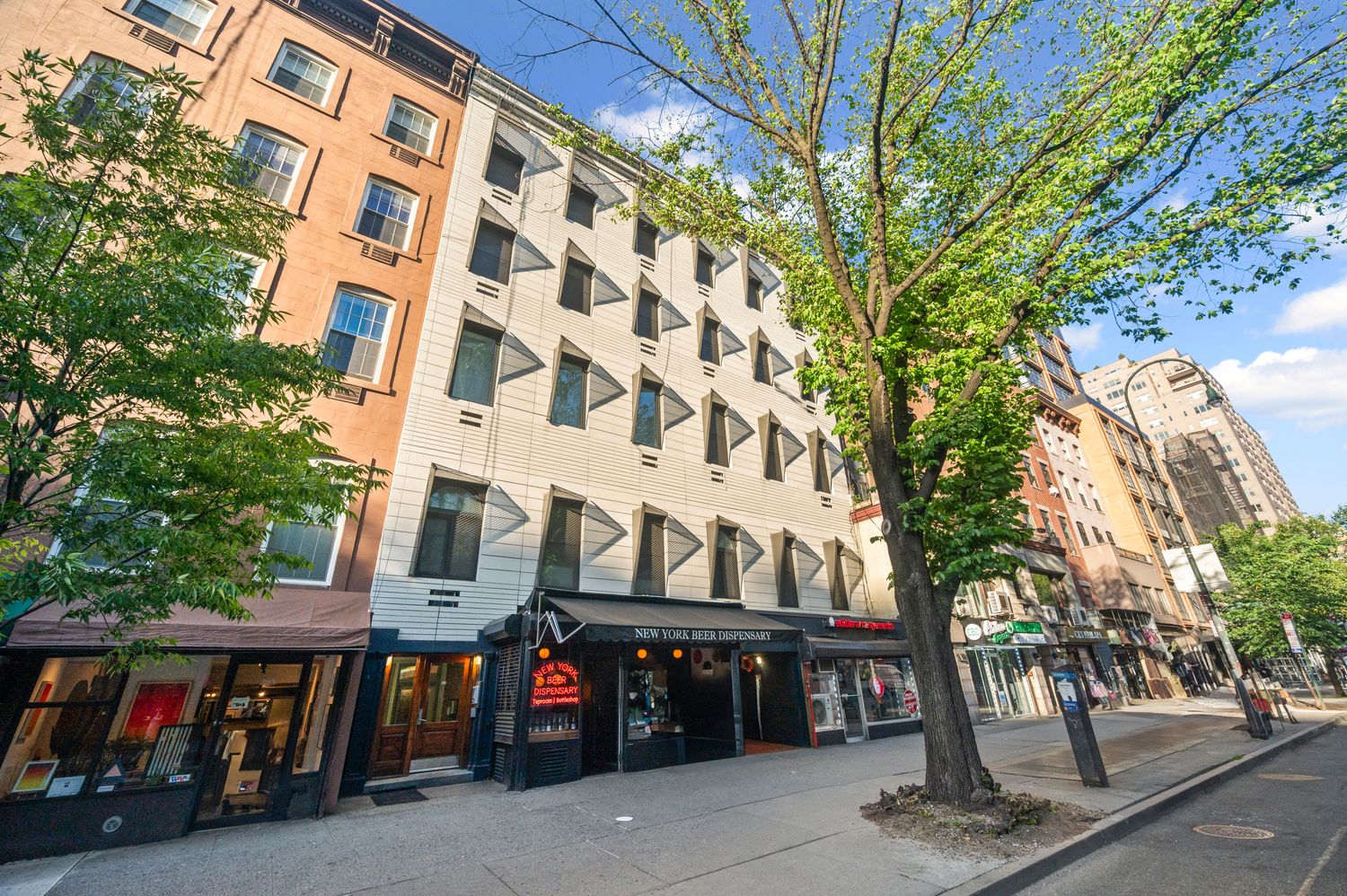 223 West 14th Street, Unit 1B Manhattan, NY 10011 - Photo 7 of 8 Gallery Image 7