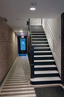 $4,550 | 459 West 43rd Street, Unit 2R | Hell's Kitchen