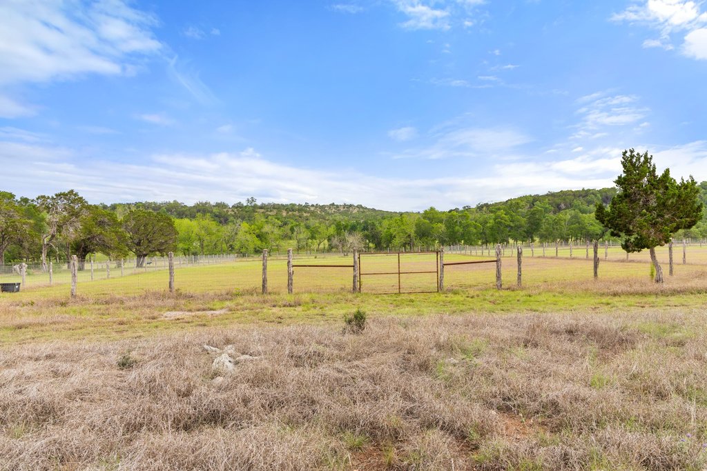 2560 Bell Springs Road Dripping Springs, TX 78620 - Photo 5 of 42 a view of a park