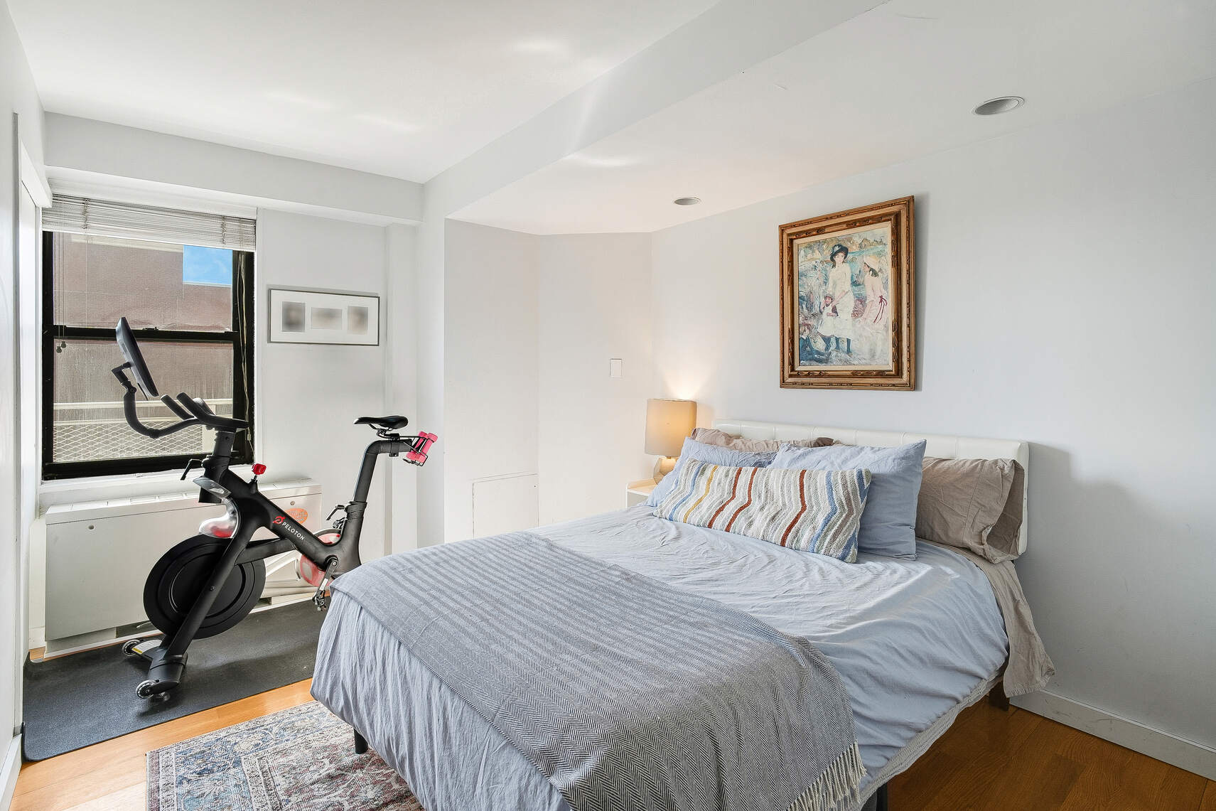 201 East 28th Street, Unit 21BC Manhattan, NY 10016 - Photo 14 of 24 a bedroom with bed and a window