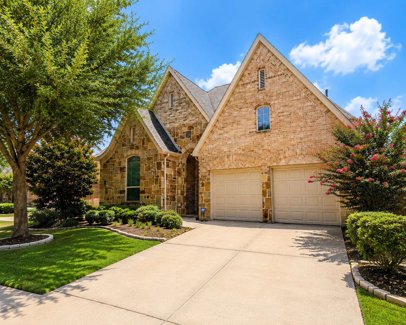8131 Black Percher Street Conroe, TX 77385 - Photo 2 of 3