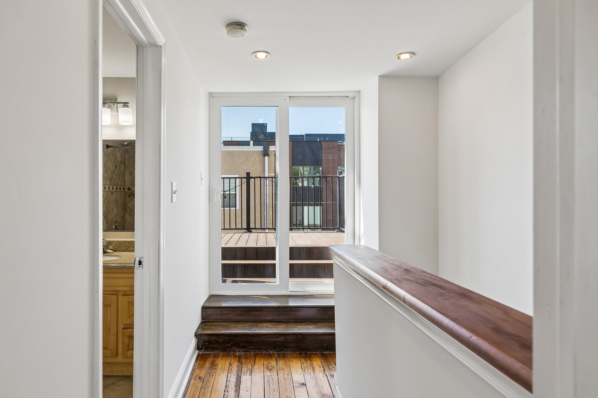 2128 Carpenter Street Philadelphia, PA 19146 - Photo 38 of 49