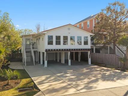 $1,500,000 | 305 Sumter Avenue, Carolina Beach, NC 28428