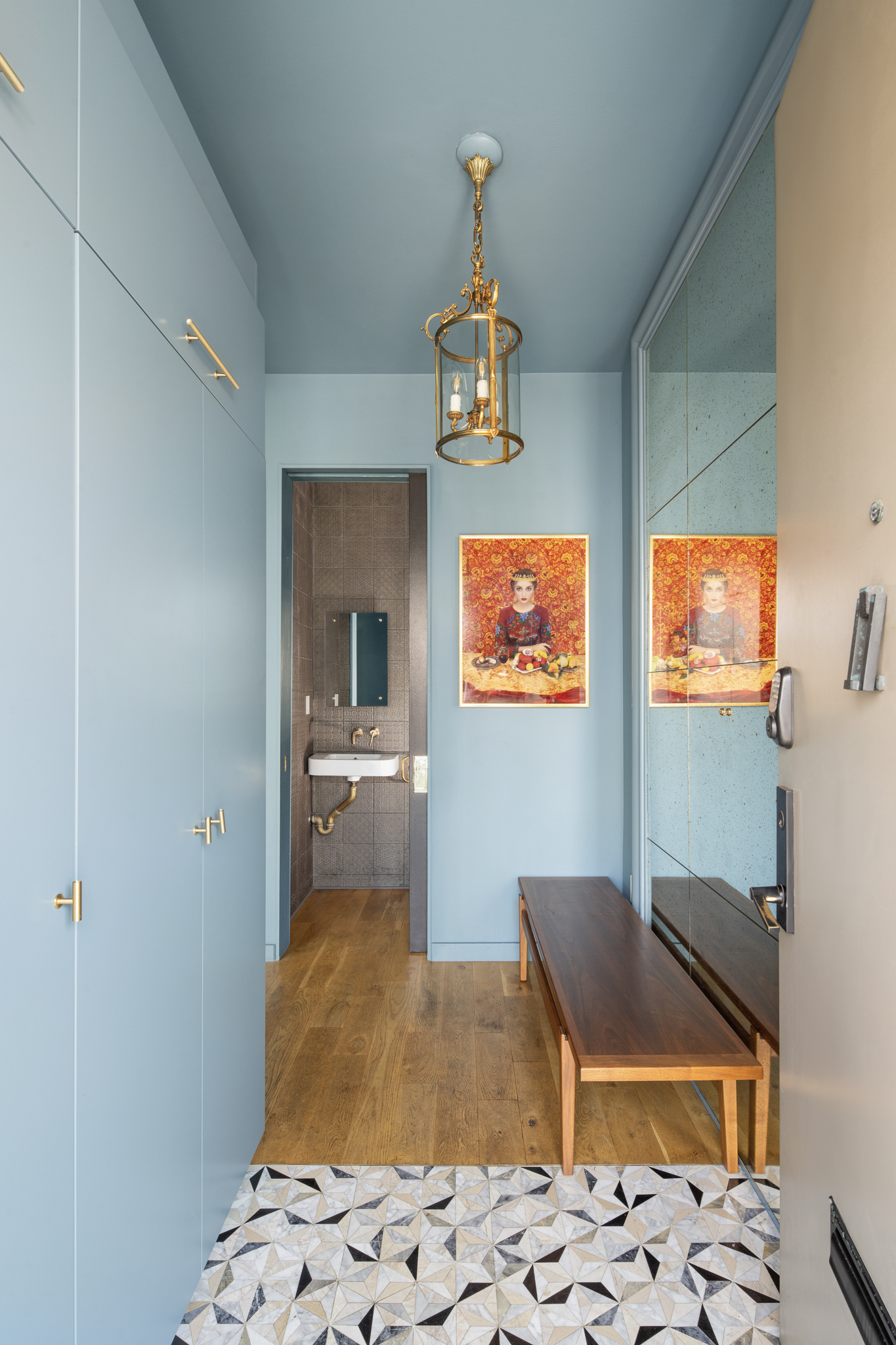 512 Lorimer Street Brooklyn, NY 11211 - Photo 4 of 22 a room with furniture and a rug