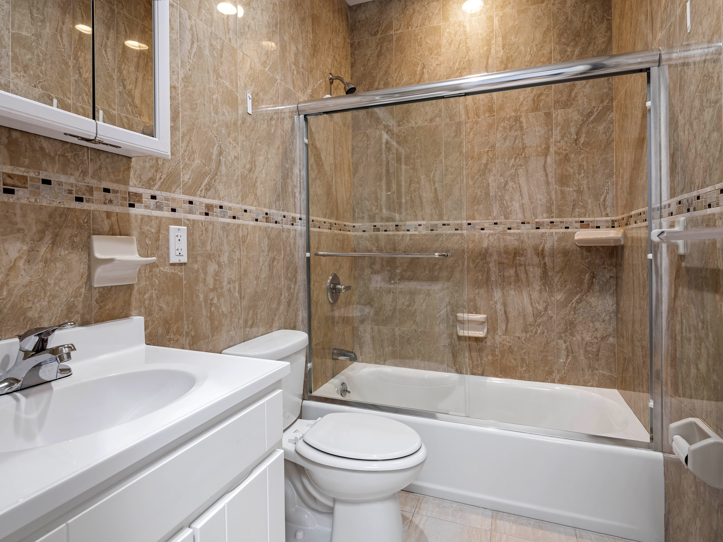 147 Herkimer Street, Unit 2 Brooklyn, NY 11216 - Photo 7 of 9