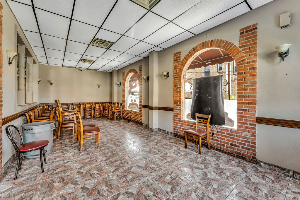 601-603 Washington Street, Unit RESTAURANT Hoboken, NJ 07030 - Photo 6 of 27 a view of a hallway with seating area
