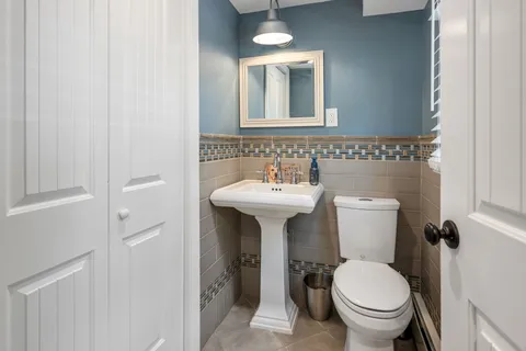 $929,000 | Osceola Road, Wayne, NJ 07470