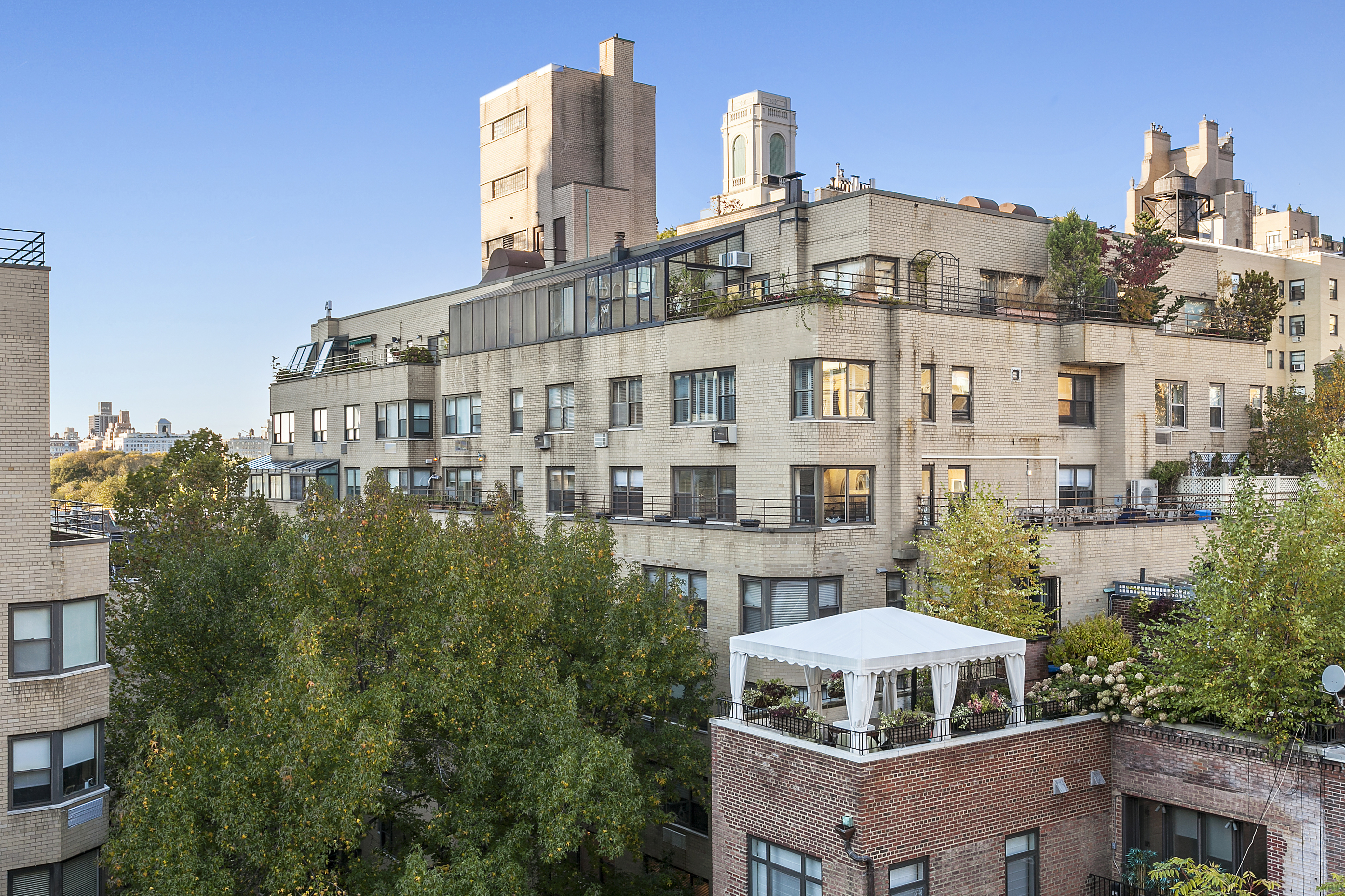 25 East 83rd Street, Unit 10E Manhattan, NY 10028 - Photo 4 of 14