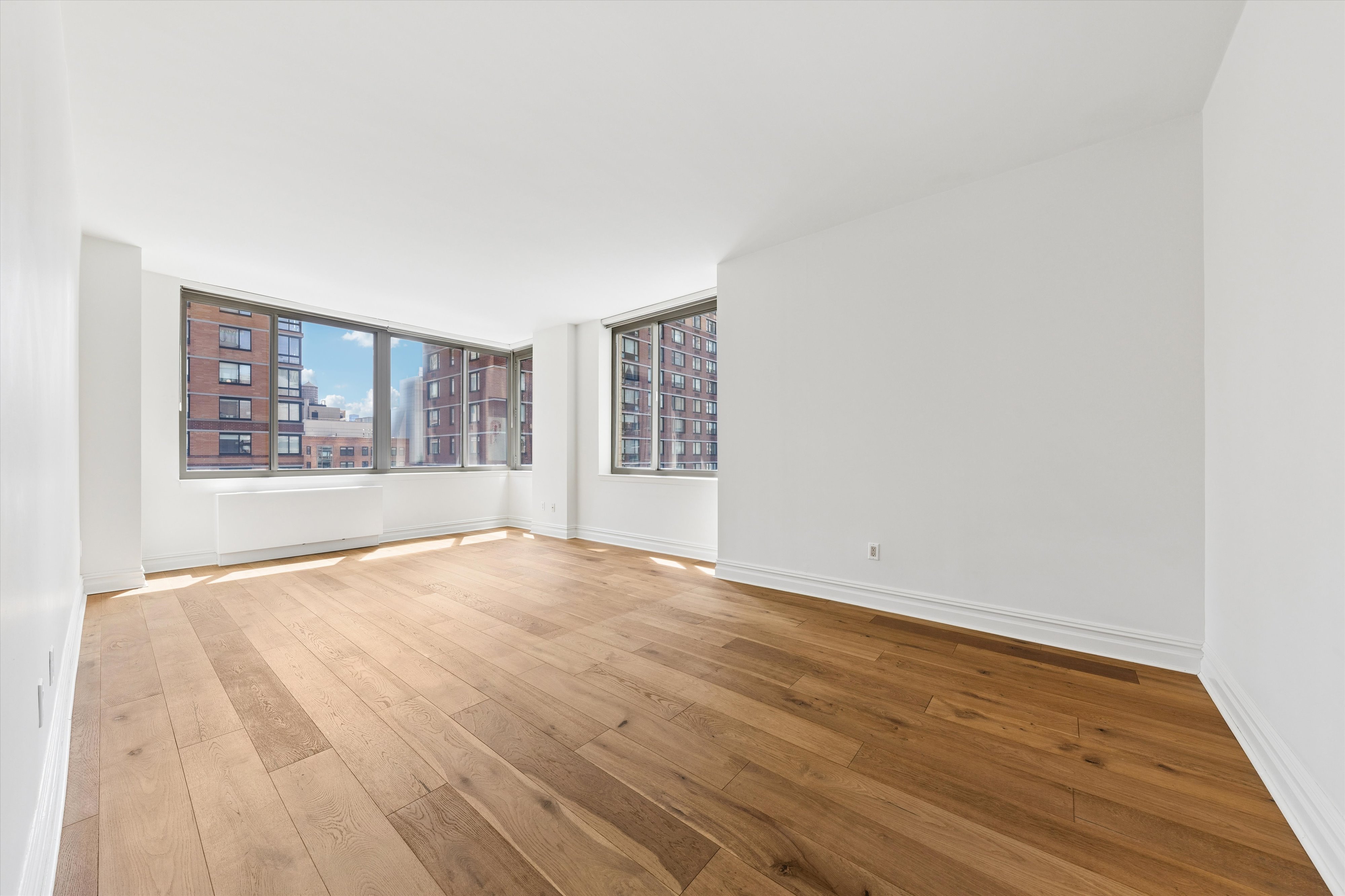 2 Columbus Avenue, Unit 8D Manhattan, NY 10023 - Photo 1 of 7