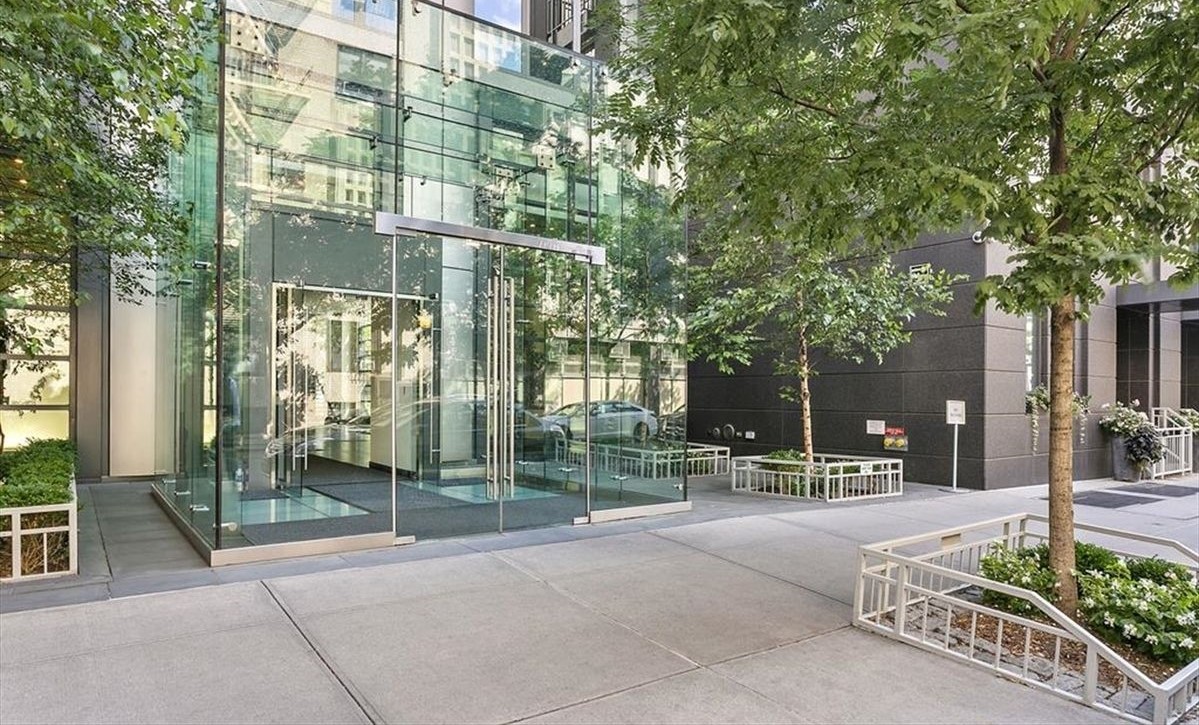 310 West 52nd Street, Unit 5G Manhattan, NY 10019 - Photo 11 of 15