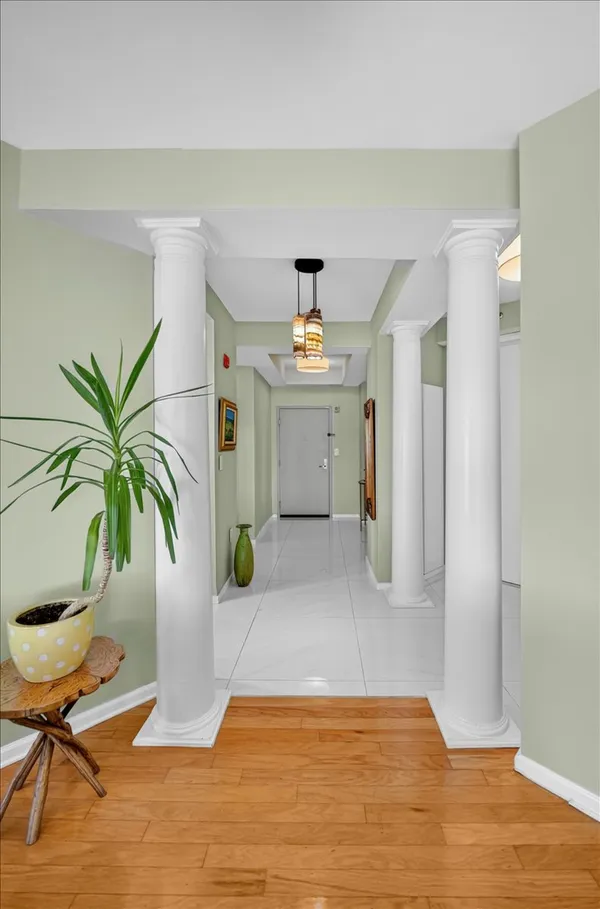 $625,000 | 15 Freedom Way, Unit 409, Jersey City, NJ 07305