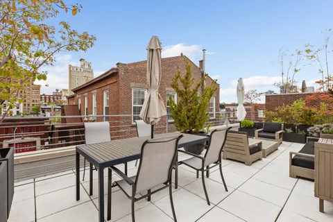 $5,350,000 | 72 Poplar Street, Unit PH | Brooklyn Heights