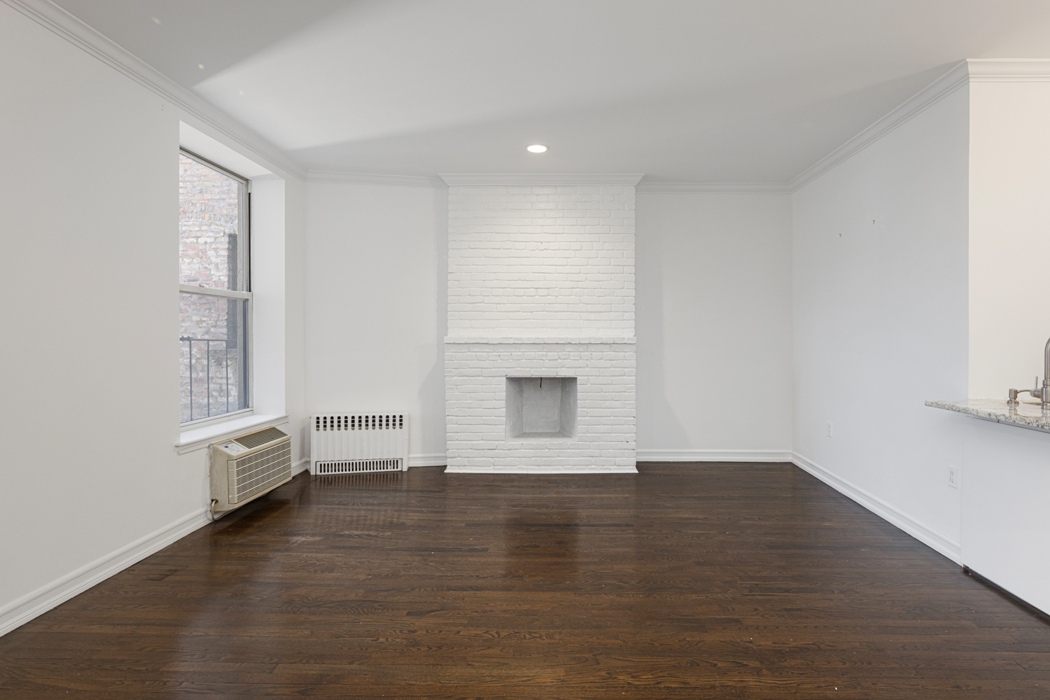 164 West 83rd Street, Unit 4R Manhattan, NY 10024 - Photo 10 of 13