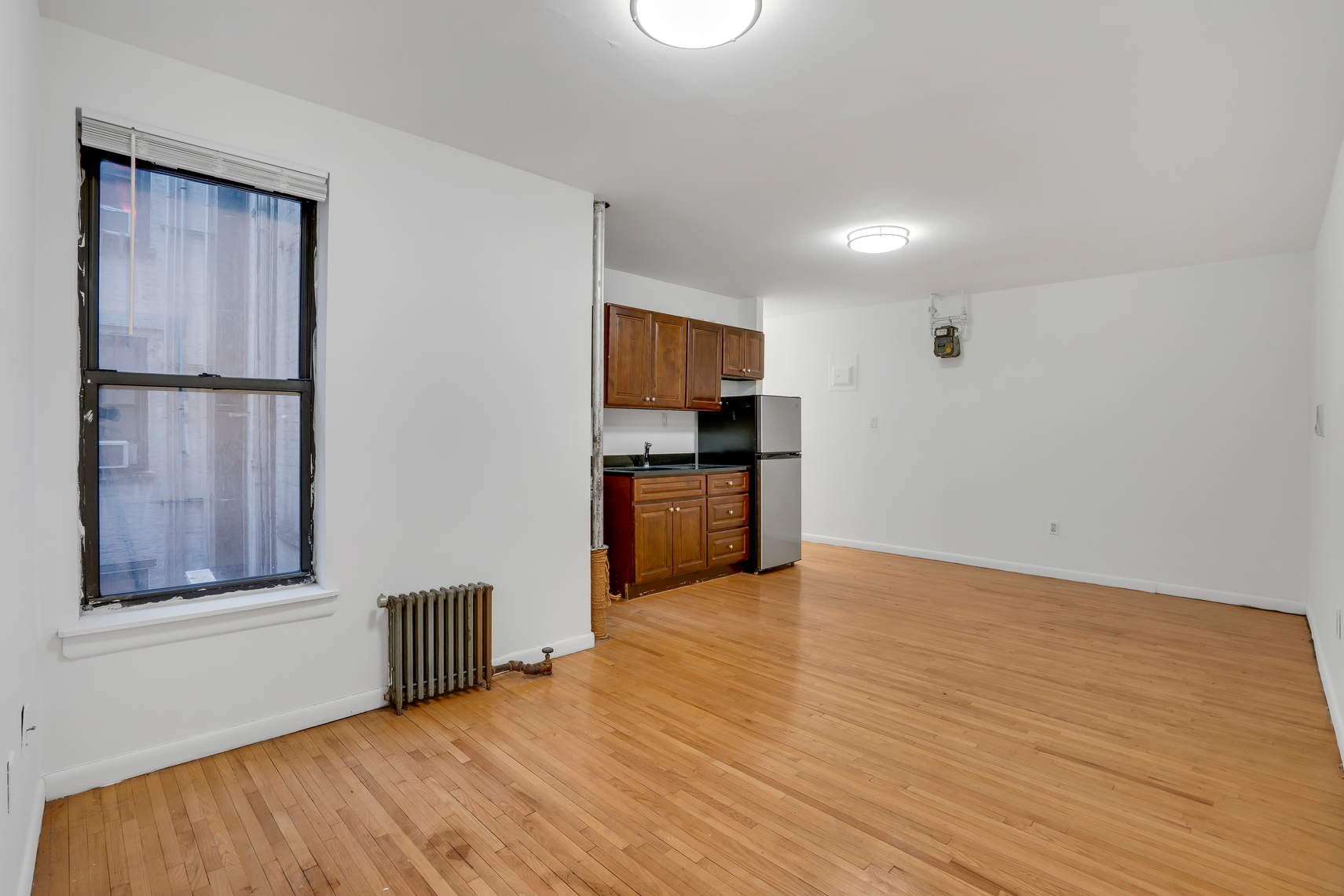 24 East 97th Street, Unit 3 Manhattan, NY 10128 - Photo 2 of 6