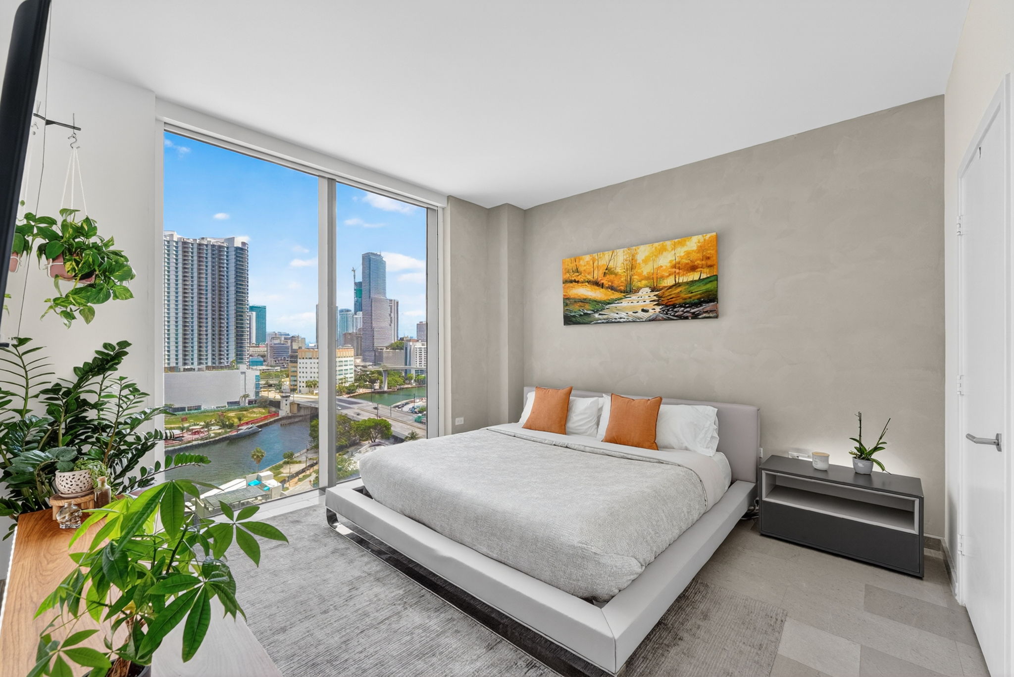 88 Southwest 7th Street, Unit 1012 Miami, FL 33130 - Photo 8 of 22