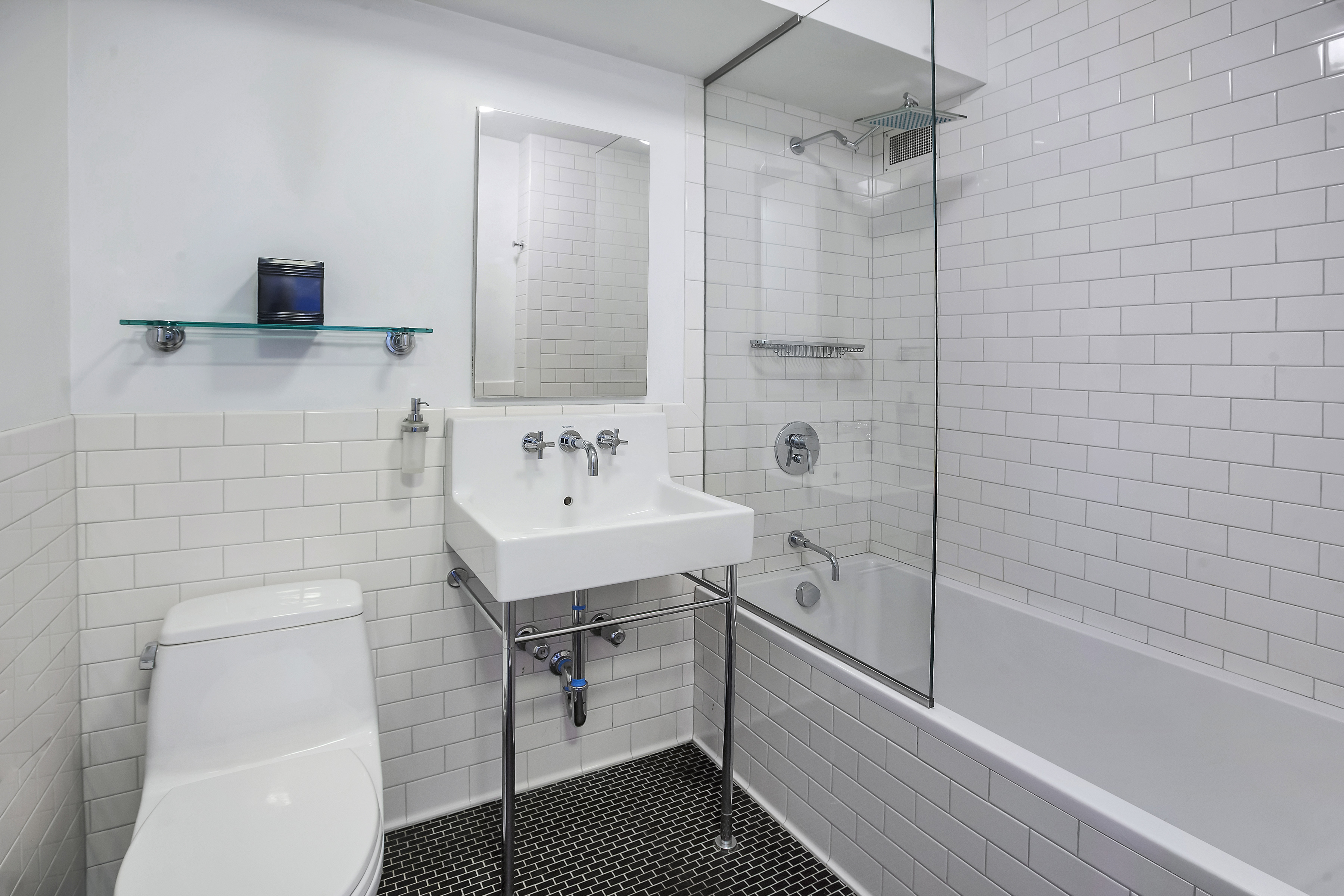 175 West 12th Street, Unit 4D Manhattan, NY 10011 - Photo 6 of 9