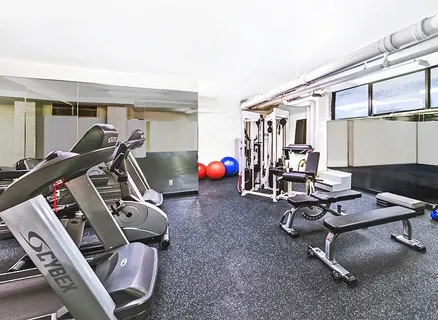 $999,000 | 220 East 73rd Street, Unit 12H | Lenox Hill