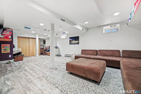 $1,599,000 | 164 Wakeman Road, Fairfield, CT 06824