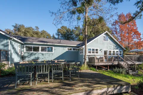 $1,175,000 | 8931 Oak Grove Avenue, Sebastopol, CA 95472
