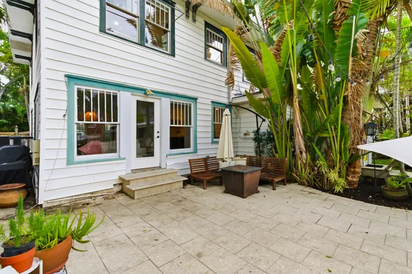 $1,549,000 | 816 16th Avenue Northeast, St. Petersburg, FL 33704