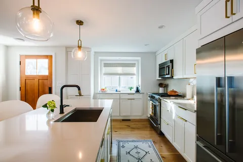 $6,450 | 10 Ware Street, Somerville, MA 02144