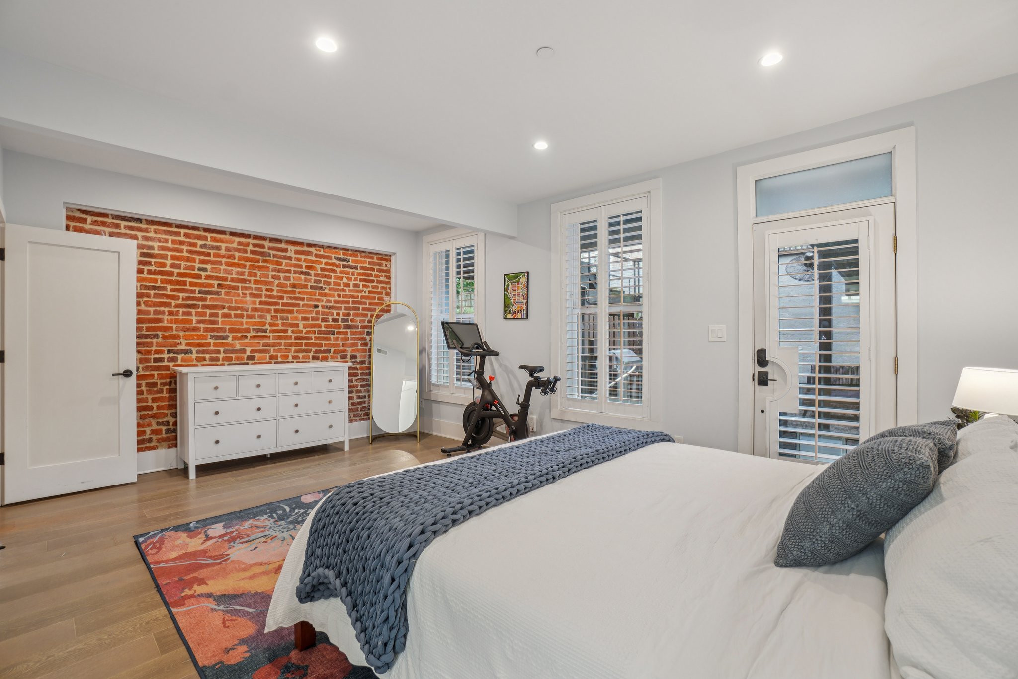 1682 Irving Street Northwest, Unit 2 Washington, DC 20010 - Photo 22 of 31