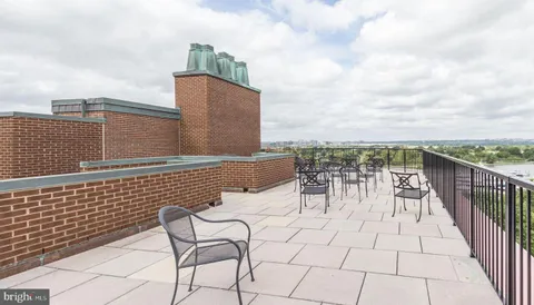 $389,900 | 510 N Street Southwest, Unit N422, Washington, DC 20024