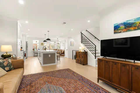 Contact Agent | 632 Rock Creek Church Road Northwest, Unit 2, Washington, DC 20010