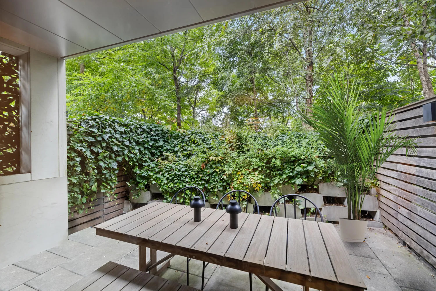 $16,000 | 130 Furman Street, Unit S102 | Brooklyn Heights