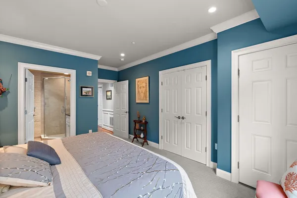 $995,000 | 1702 North Park Drive, Unit 25, Wilmington, DE 19806