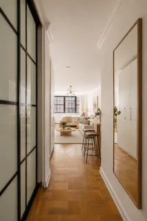 $599,000 | 130 East 18th Street, Unit 10M | Gramercy