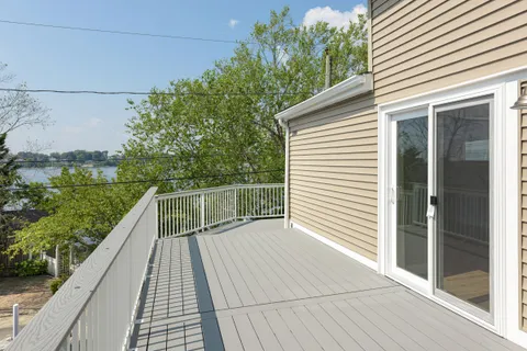 $795,000 | 286 Riverside Drive, Tiverton, RI 02878