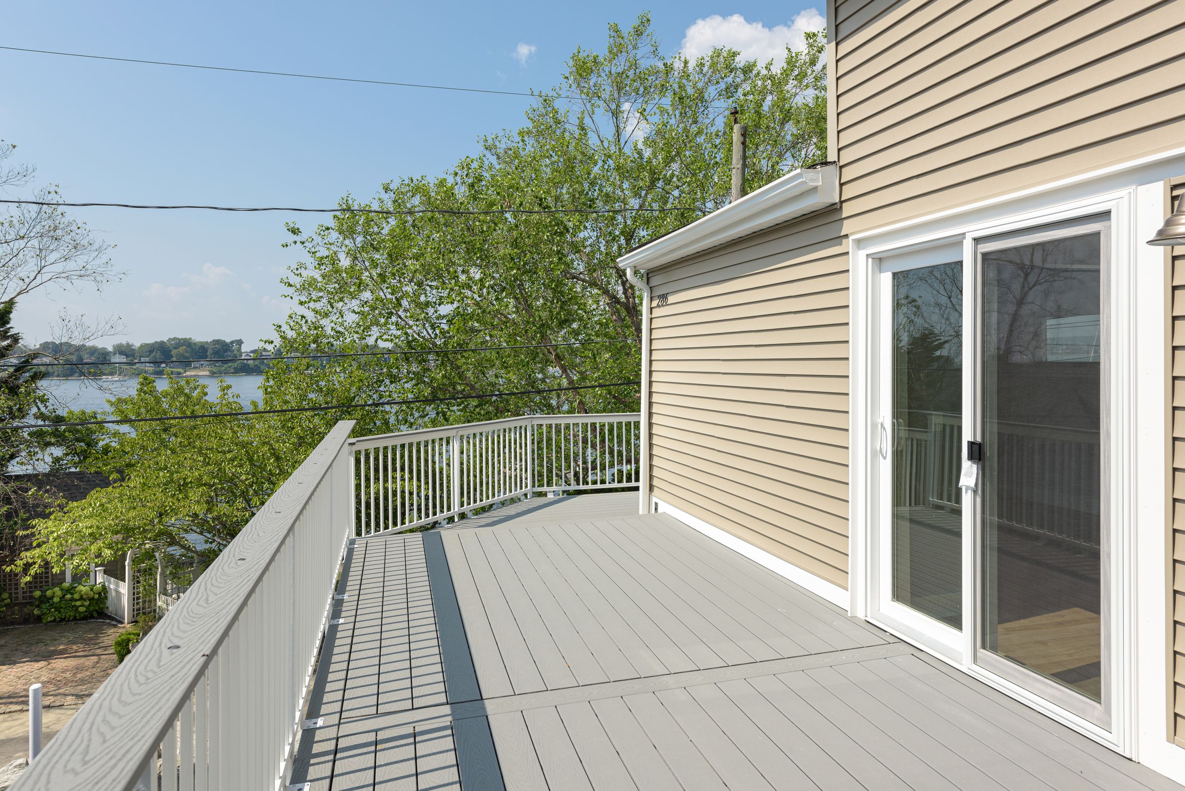 286 Riverside Drive Tiverton, RI 02878 - Photo 22 of 75