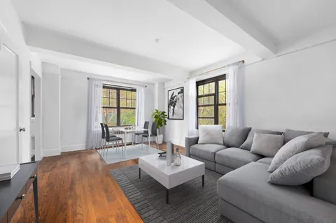 $799,000 | 200 East 16th Street, Unit 2A | Gramercy