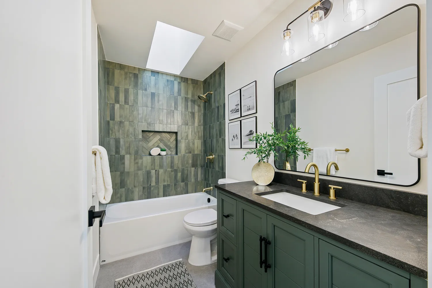 $1,149,000 | West 153rd Street, Lawndale, CA 90260