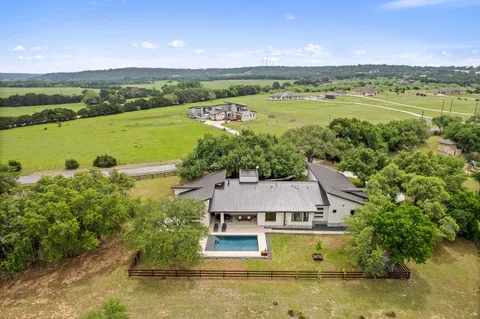 $1,875,000 | 3921 County Road 258, Liberty Hill, TX 78642