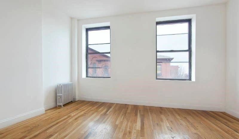 132 Norman Avenue, Unit 2L Brooklyn, NY 11222 - Photo 3 of 4